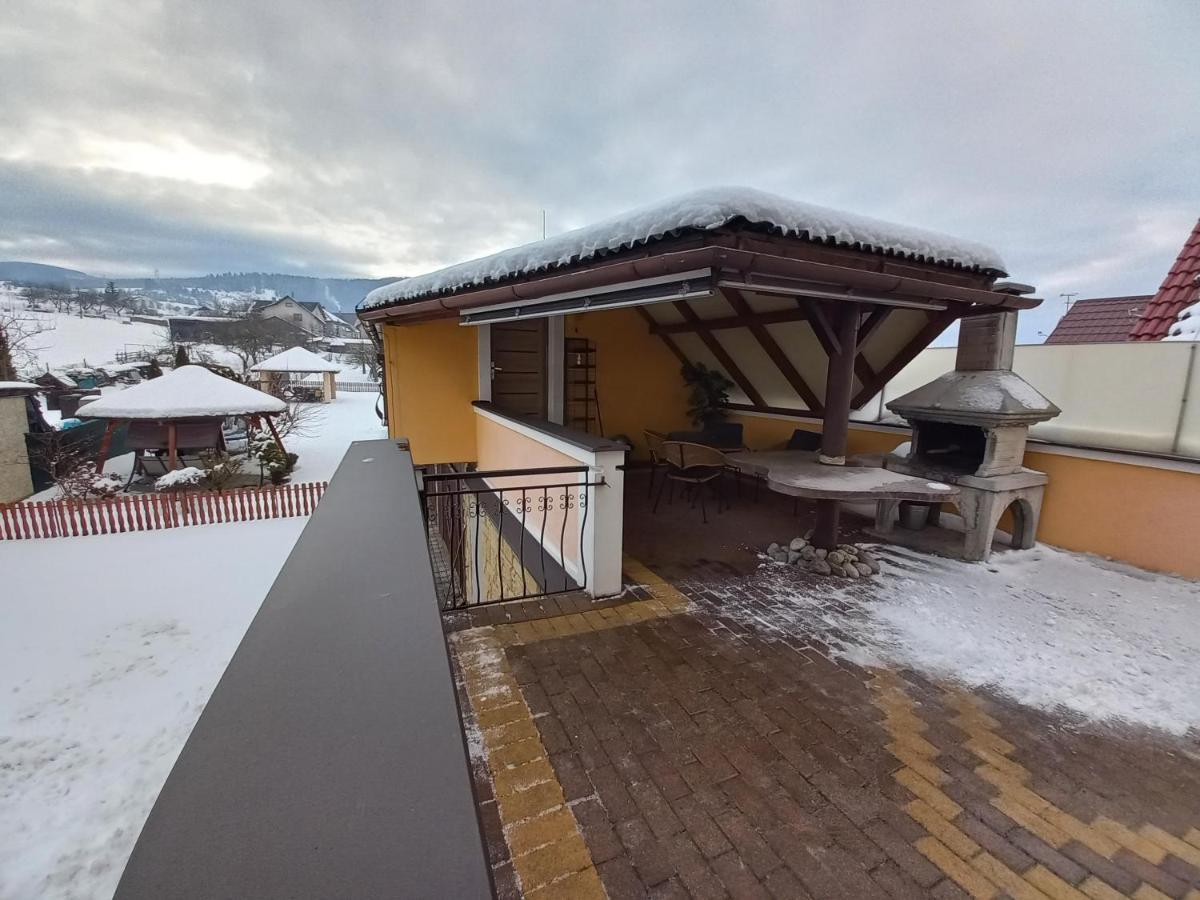 Apartman Elegant 2 Bešeňová 외부 사진